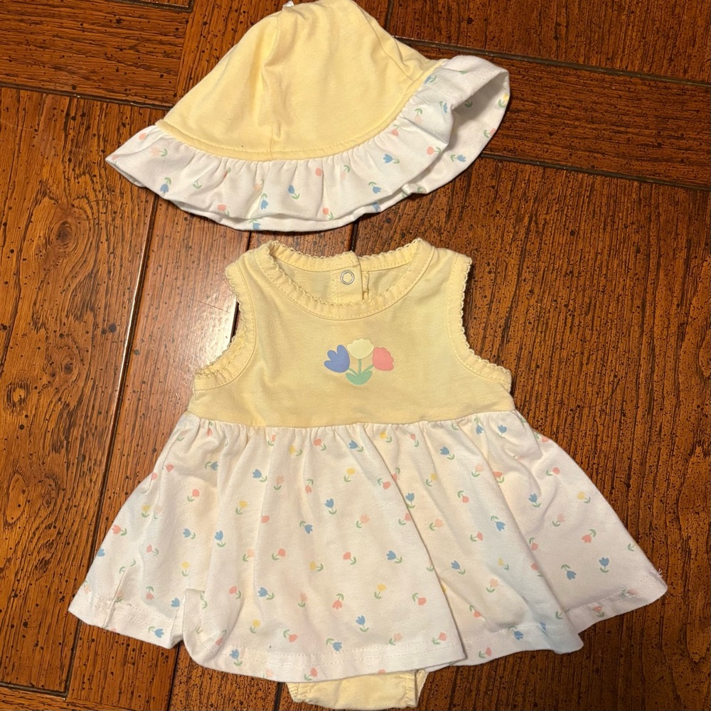 Baby Girl Spring/Summer Floral Dress Onesie with Matching Hat, 3 months